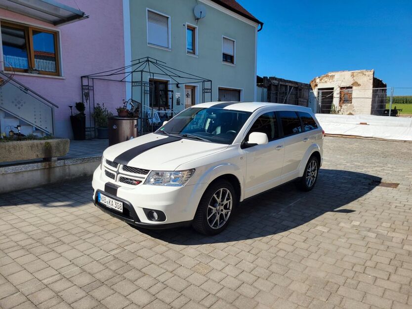 Dodge Journey 110.000 km 14.500 € Pfreimd 92536
