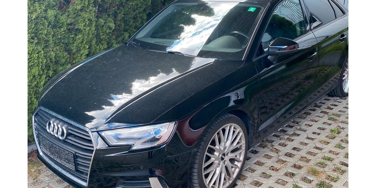 Audi A3 130.000 km 22.500 &euro; Aldingen 78554