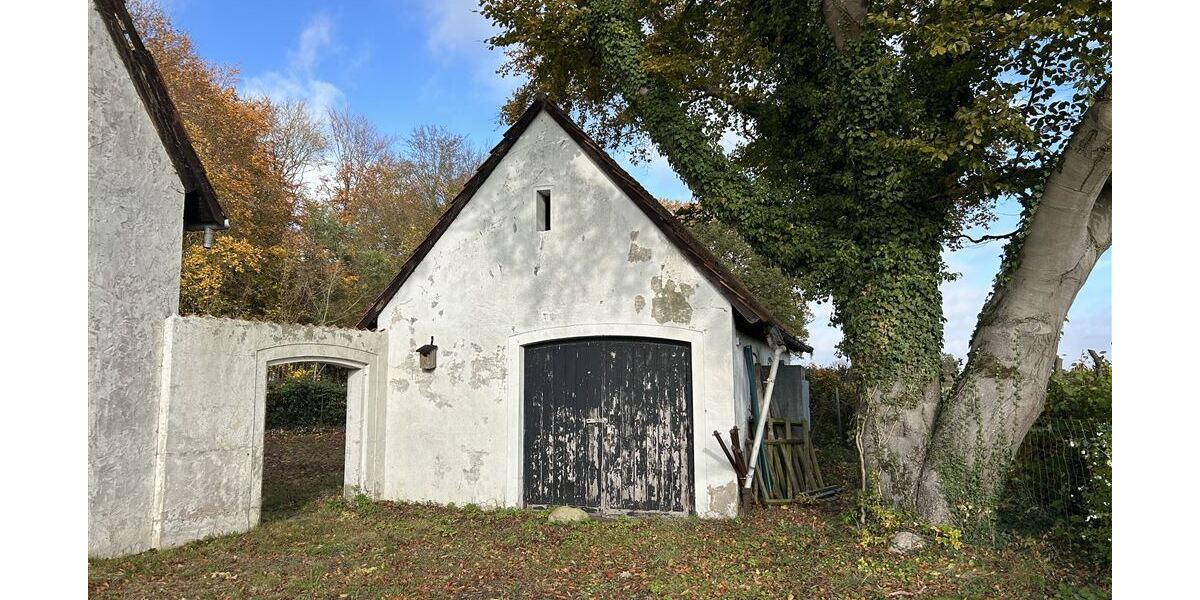 Bestandsimmobilie mit großem Gestaltungsspielraum, bereit für Ihre Vision - Einfamilienhaus Petershagen | Angebot:25925491