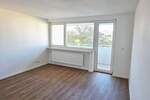 2 Zimmer Wohnung in Fürth komplett renoviert mit Balkon zentrale Lage in Fürth PROVISIONSFREI 2 zimmer