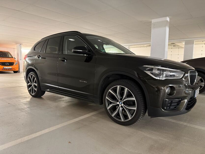 BMW X1 144.000 km 16.300 € Norderstedt 22848