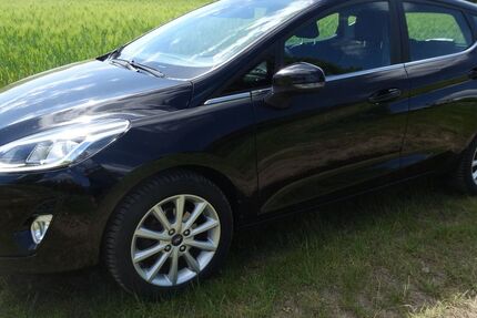 Ford Fiesta 113.000 km 8.990 &euro; Süderau 25361