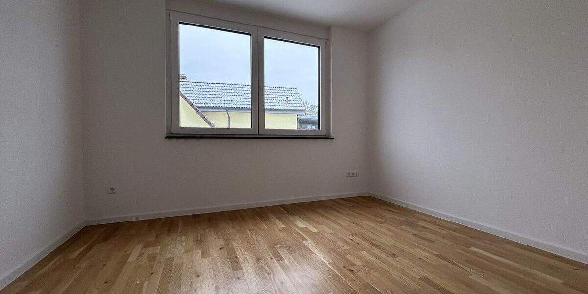 Etagenwohnung Neckarsulm / Obereisesheim Obereisesheim - 4 Zimmer, 87 m&sup2;, 1.300&euro; | Angebot:25701413