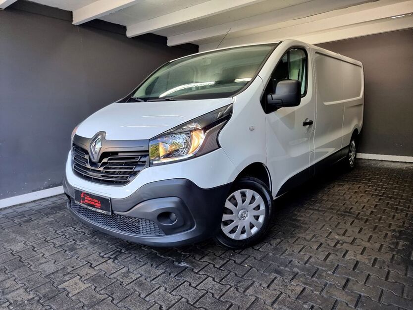 Renault Trafic 29.000 km 15.990 € Berlin 12279