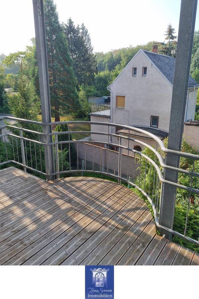Perfekte Wohnung mit Wohlfühlcharakter, schönem Balkon und Tageslichtbad!