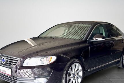 Volvo S80 142.000 km 11.990 &euro; Oberhausen 46045
