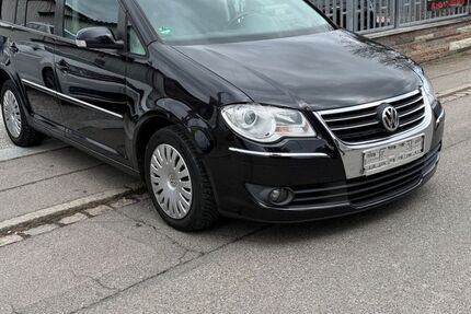 VW Touran 281.000 km 2.900 &euro; Bad-Dürrheim 78073
