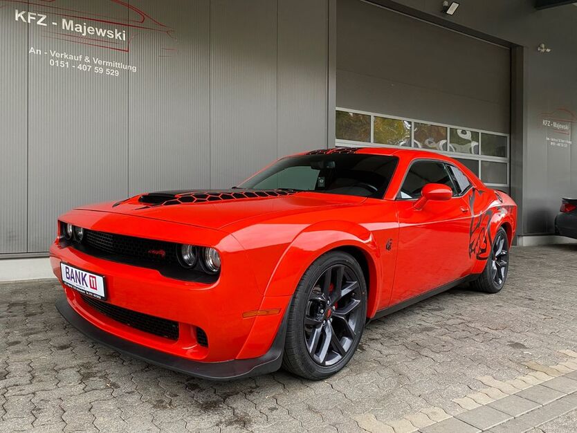 Dodge Challenger 82.583 km 35.900 € Hilchenbach 57271