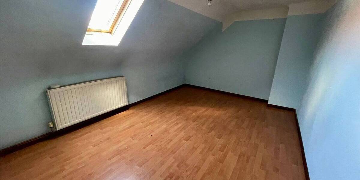 Einfamilienhaus Völklingen Ludweiler - 6 Zimmer, 157 m&sup2;, 145.000&euro; | Angebot:26203973