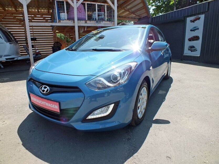 i30