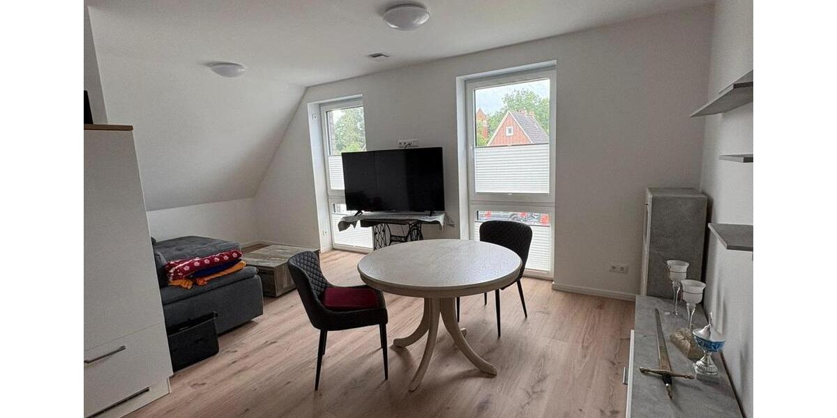 Dachgeschoßwohnung Westoverledingen - 2 Zimmer, 60 m&sup2;, 580&euro; | Angebot:26069316