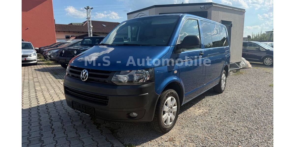 VW T5 Transporter 176.089 km 17.480 &euro; Cham 93413