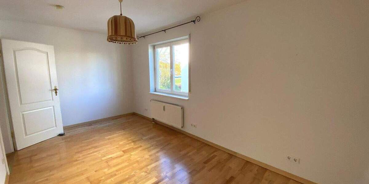 Etagenwohnung Oberkirch - 4 Zimmer, 116 m&sup2;, 398.000&euro; | Angebot:25339588