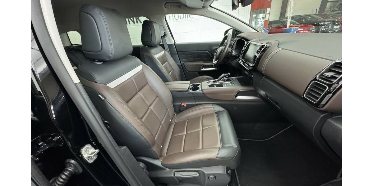 Citroen C5 Aircross 225 Hybrid Shine Pack Leder Massage 98.300 km 18.330 &euro; Lich 35423
