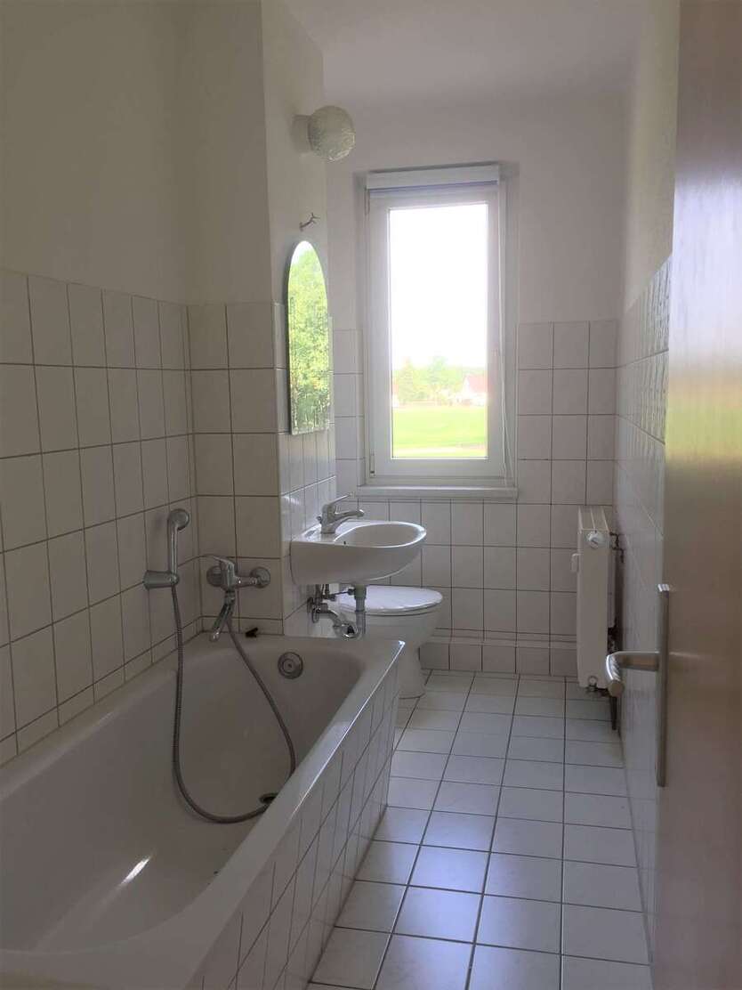 Neu, 5 Zimmer WG geeignet, frisch renoviert mit Balkon! 5 zimmer