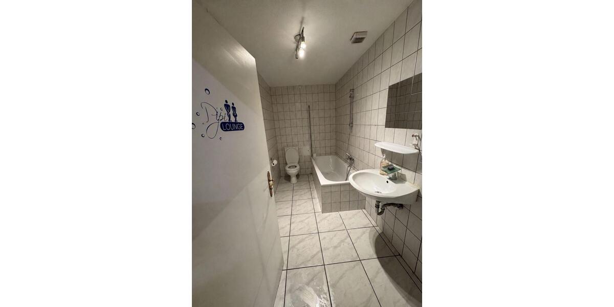 Etagenwohnung Sonneberg - 2 Zimmer, 74 m&sup2;, 398&euro; | Angebot:26286386