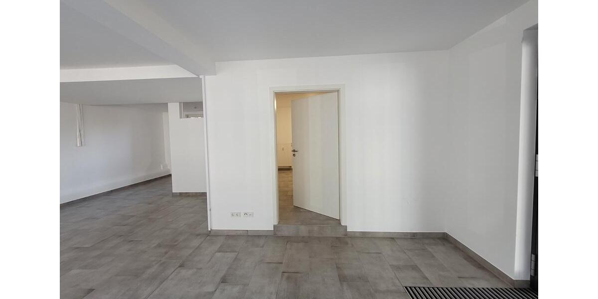 Gewerbeobjekt Bad Hersfeld - 850&euro; | Angebot:26678056