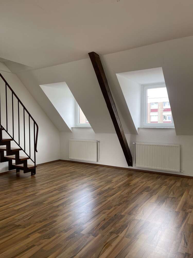 Wohnung zum Mieten in Duisburg 570 € 73.53 m²