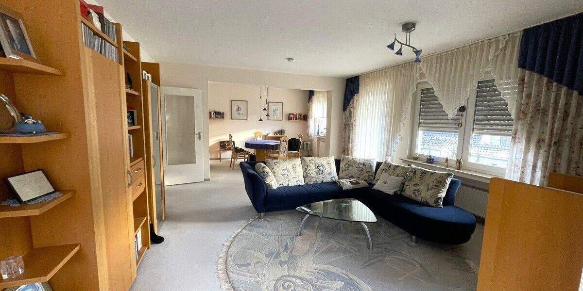 Etagenwohnung Gummersbach Reininghausen - 3 Zimmer, 87 m&sup2;, 239.000&euro; | Angebot:24871272