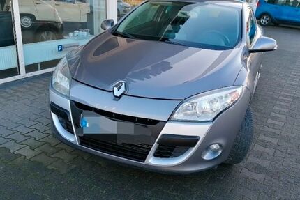 Renault Megane 182.000 km 3.400 &euro; Hamm 59067