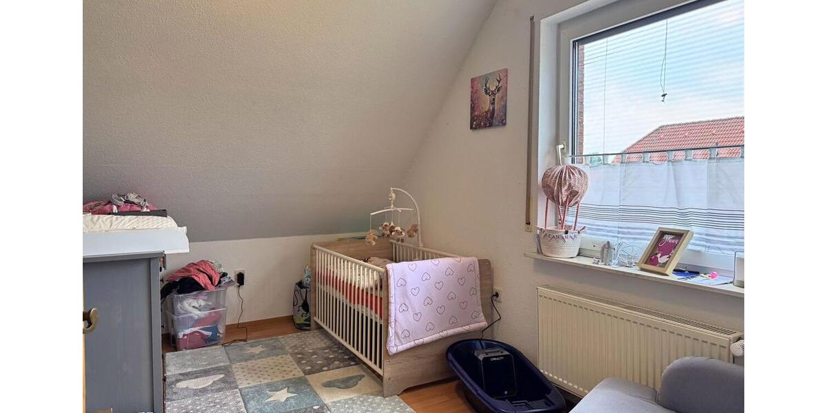 Gepflegte Doppelhaushälfte mit Garten, Garage & Carport in absolut zentraler Lage von Ostgroßefehn 4 zimmer