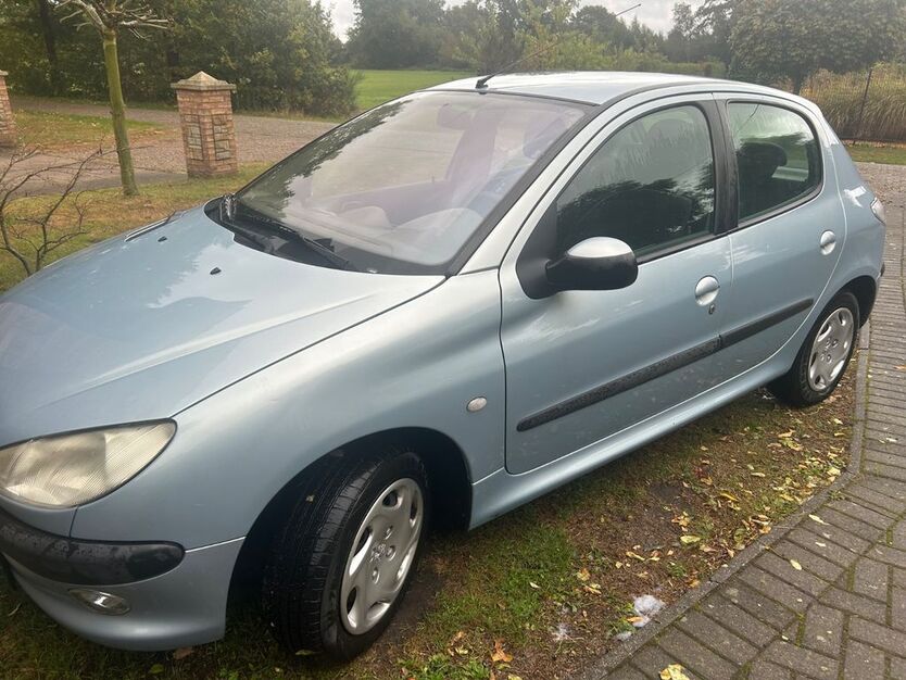 Peugeot 206 140.500 km 1.390 € Großenkneten 26197
