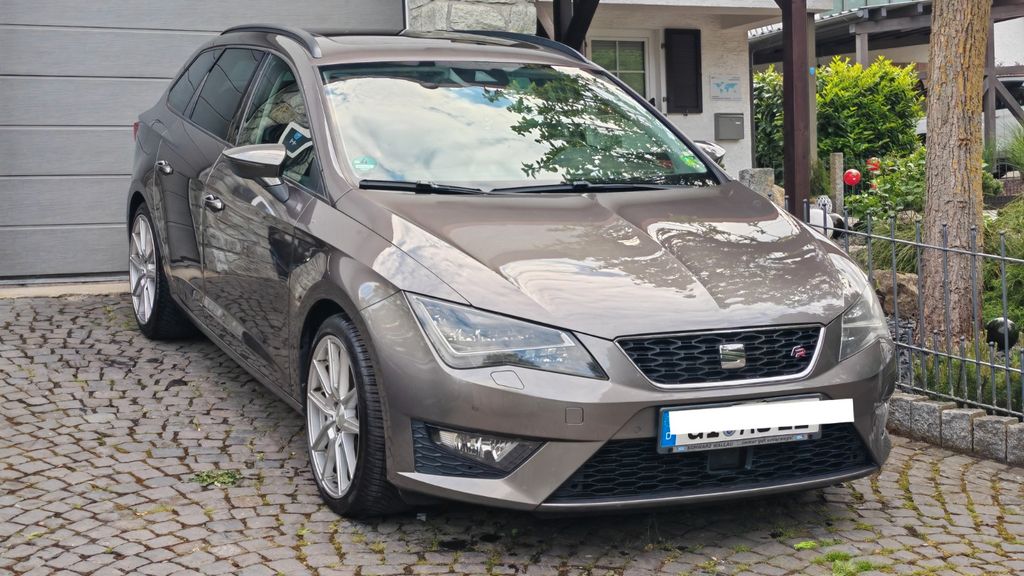 Seat Leon 110.000 km 13.999 &euro; Wettenberg 35435