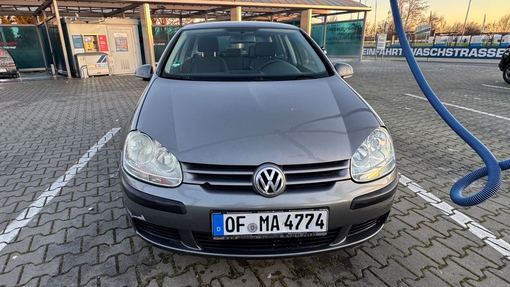 VW Golf 201.000 km 2.500 &euro; Langen 63225