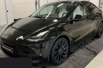 Tesla Model Y 62.680 km 39.900 &euro; Obertraubling 93083