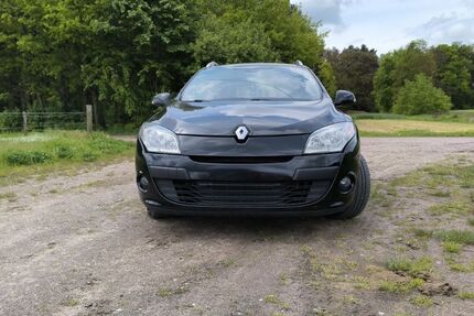 Renault Megane 157.000 km 3.199 &euro; Bad Düben 04849