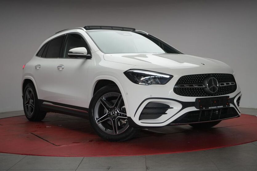 Mercedes-Benz GLA 200 12.000 km 41.490 € Braunschweig 38110