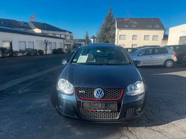 VW Golf 153.600 km 7.250 &euro; Mayen 56727