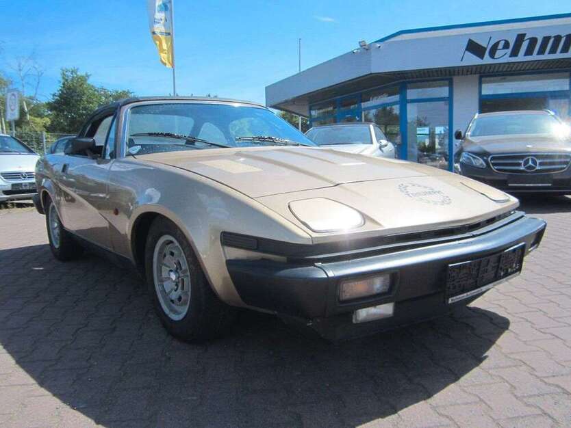 TR7