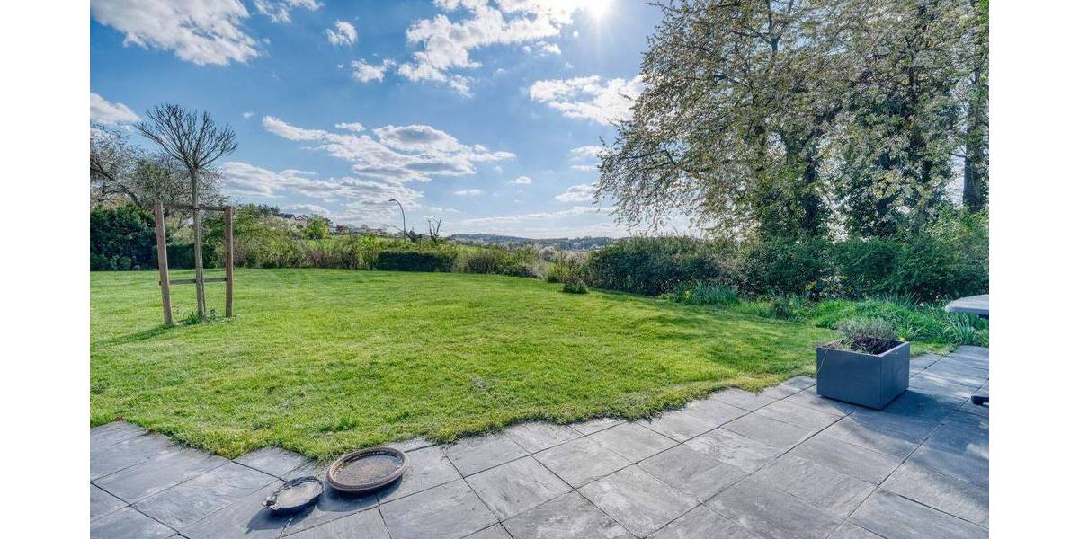 Etagenwohnung Wetzlar - 4 Zimmer, 167 m&sup2;, 299.000&euro; | Angebot:26346424