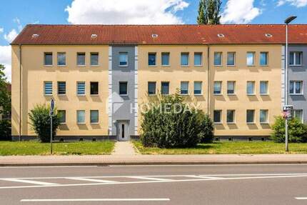 Lichtdurchflutete Etagenwohnung mit Balkon und Stellplatz in begehrter Lage von Merseburg 2 zimmer