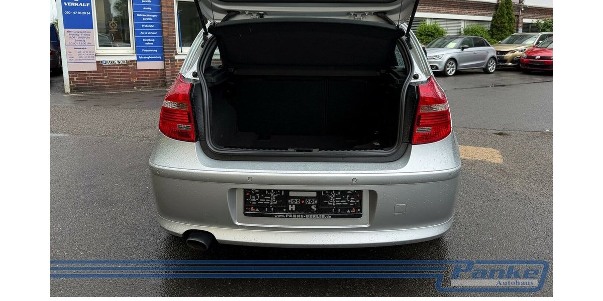 BMW 123d Aut.*Xenon*PDC*AUX*SHZ*Schiebedach*SRA* 200.000 km 5.990 &euro; Berlin 13187