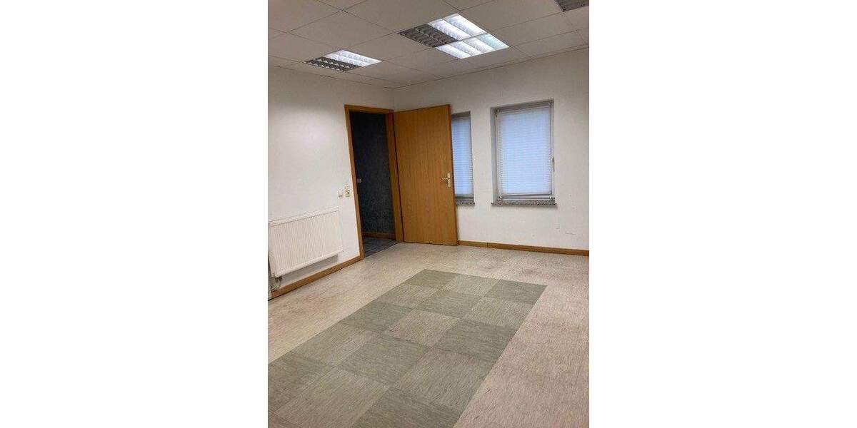 Gewerbeobjekt Gotha - 2 Zimmer, 615&euro; | Angebot:25738084