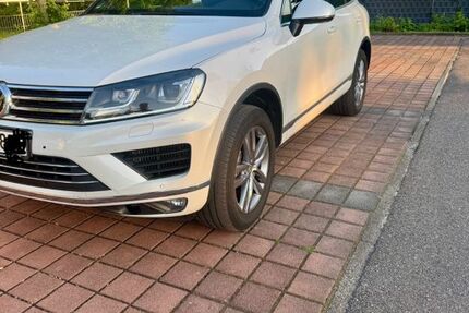 VW Touareg 156.000 km 19.700 &euro; Heilbronn 74072