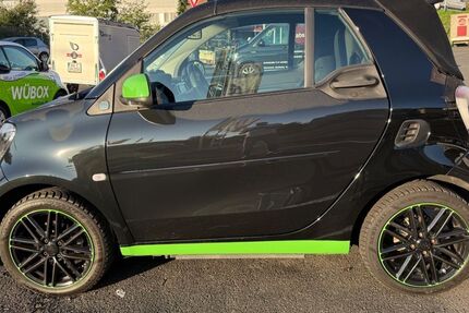 Smart ForTwo 28.000 km 11.900 € Würzburg 97076