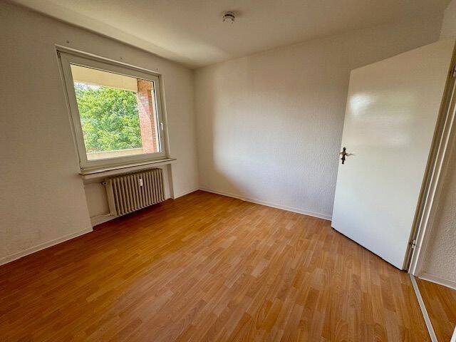 Etagenwohnung Wilhelmshaven Aldenburg - 3 Zimmer, 62 m&sup2;, 410&euro; | Angebot:26851585