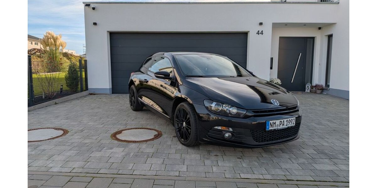 VW Scirocco 144.000 km 11.390 &euro; Deining 92364
