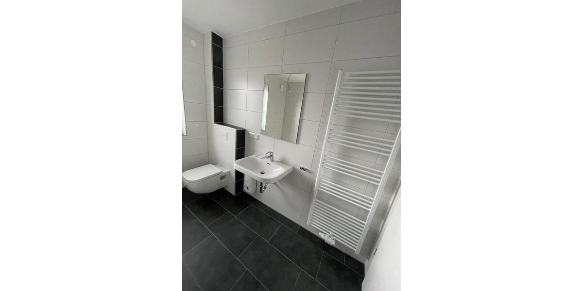 Etagenwohnung Beverstedt - 4 Zimmer, 98 m&sup2;, 1.070&euro; | Angebot:25256235