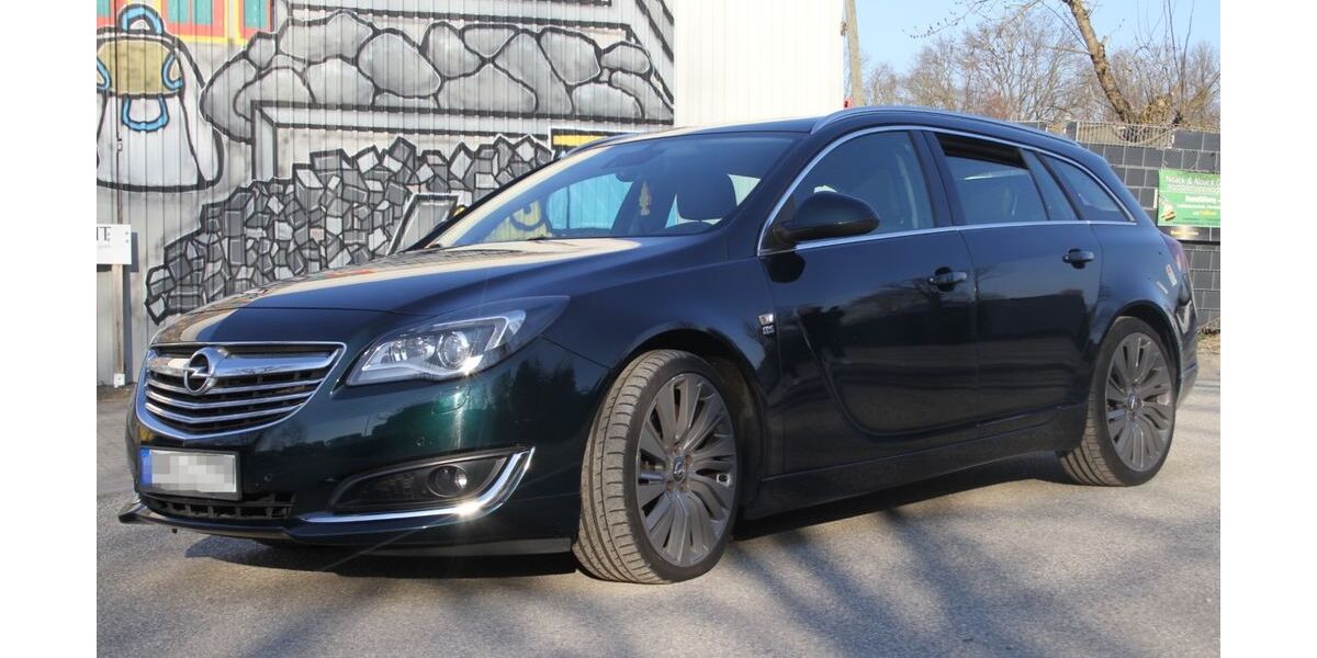 Opel Insignia 97.800 km 9.300 &euro; Teltow 14513