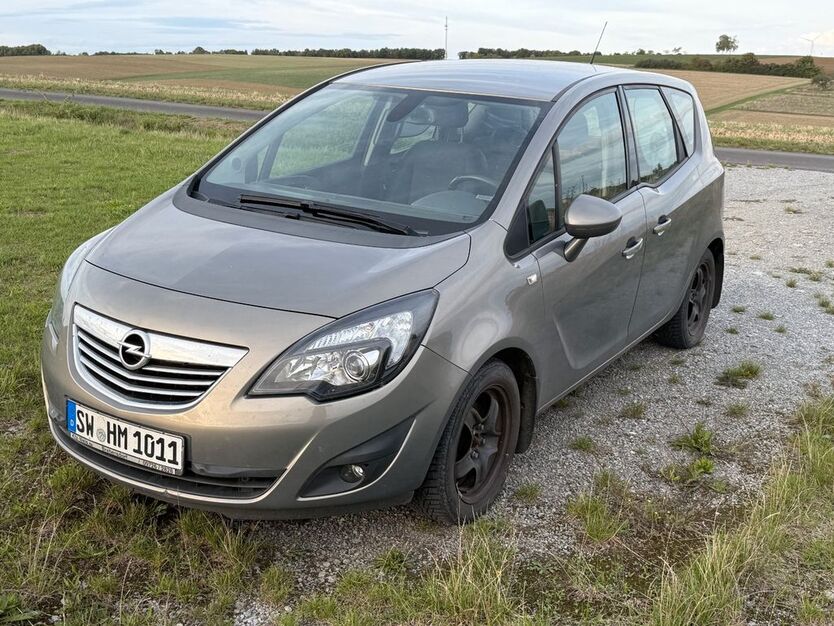 Opel Meriva 186.000 km 3.500 € Wasserlosen 97535