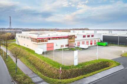 Halle in Eschweiler 2.300.000 € 5300 m²
