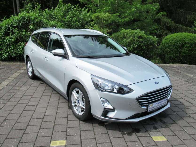 Ford Focus 27.450 km 18.900 € Lemberg 66969