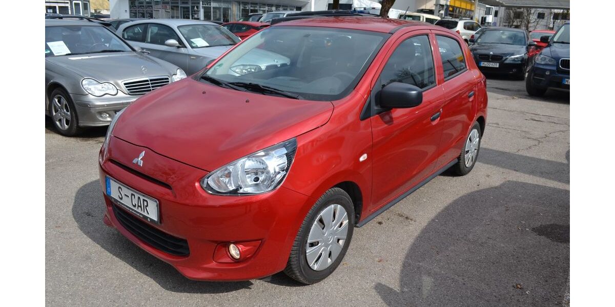 Mitsubishi Space Star 70.700 km 5.400 &euro; München 81243