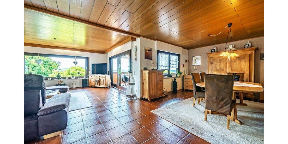 Einfamilienhaus Sinsheim Steinsfurt - 6 Zimmer, 241 m&sup2;, 639.000&euro; | Angebot:25997189