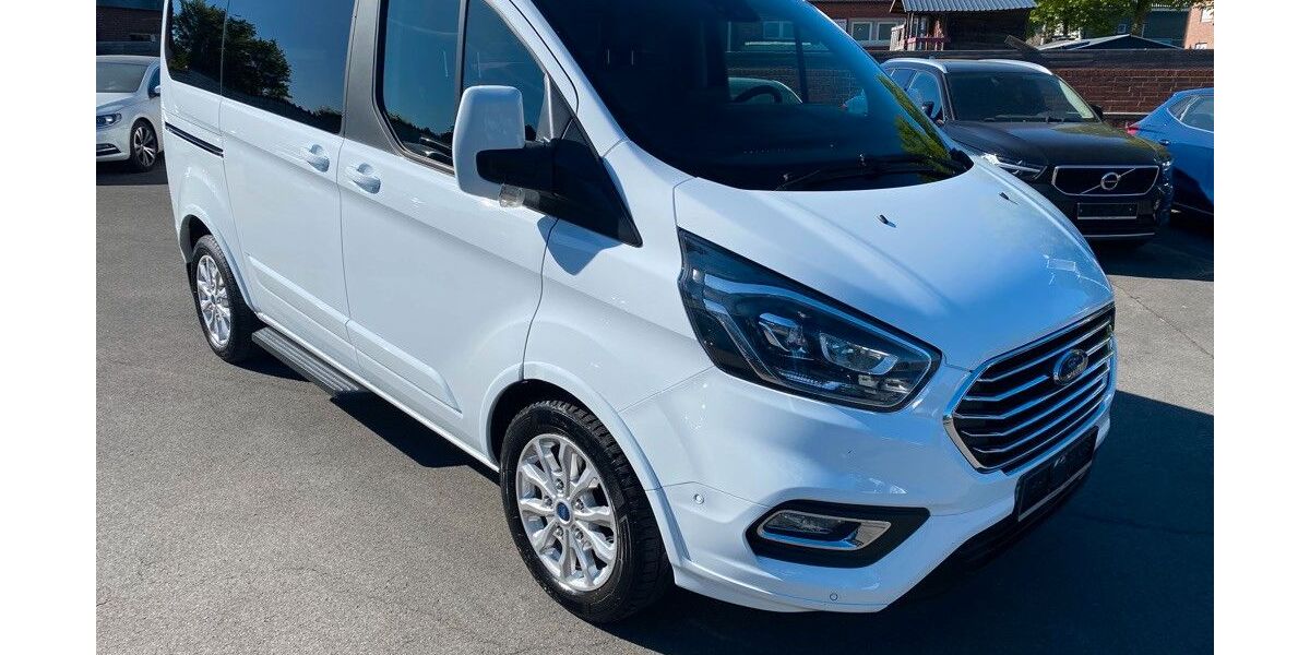 Ford Tourneo Custom 115.000 km 24.900 &euro; Hamm 59065
