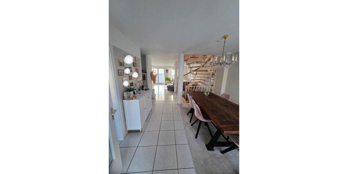 Reihenhaus Neckarsulm - 5.5 Zimmer, 155 m&sup2;, 559.000&euro; | Angebot:25381756